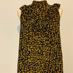 Who What Wear. Size: M. Animal print.